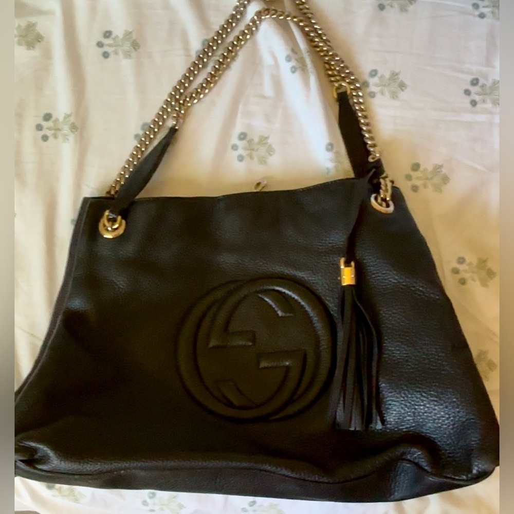 Gucci Black Pebbled Soho Leather Shoulder Bag 
Serial #310806204046 - Picture 12 of 14